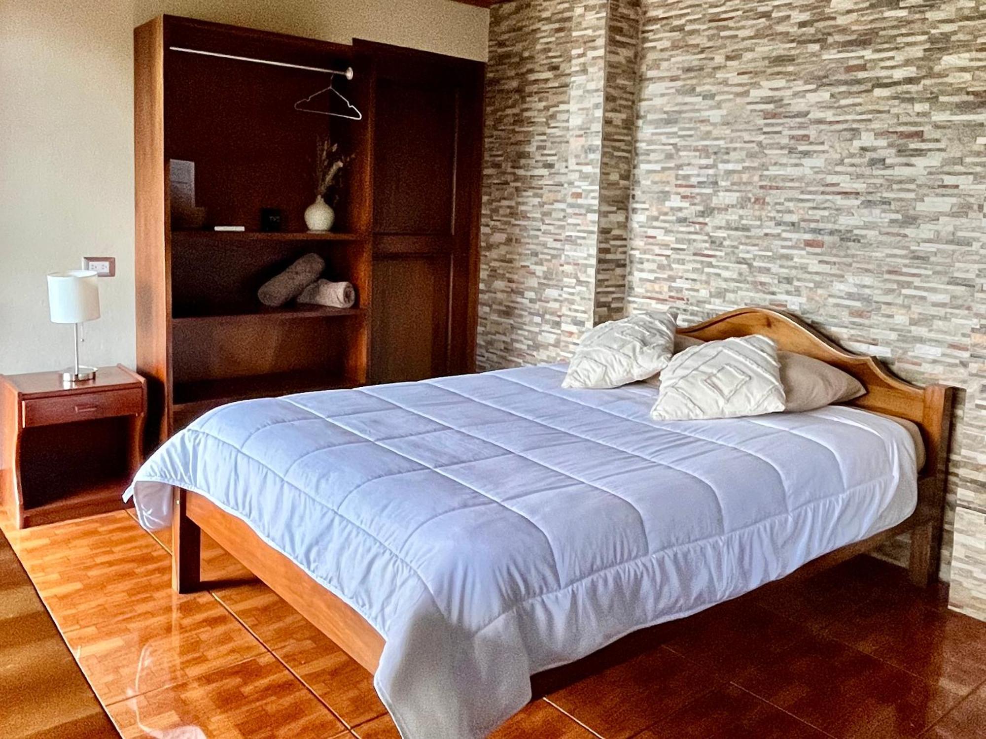 Los Tucanes Lodging El Castillo 外观 照片